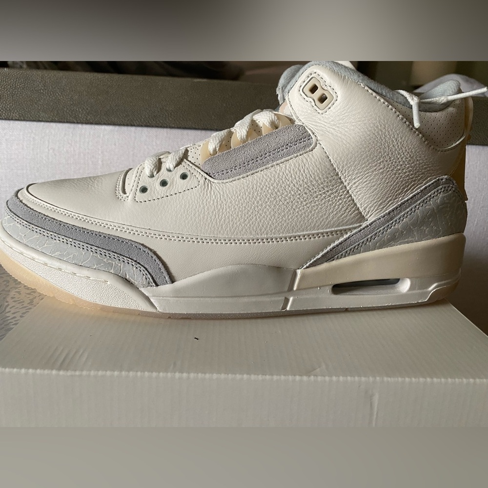 Air Jordan 3 Retro Craft "Ivory". Men’s size 13. Brand new in box.